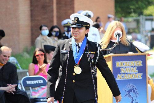 RNA_graduate-with-medals RNA_graduate-with-medals